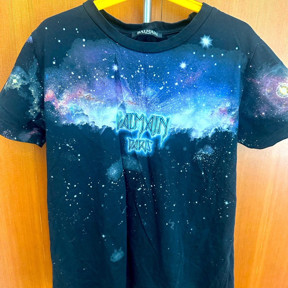 Authentic Balmain Paris galaxy graphic T-shirt from the Fall/Winter 2018